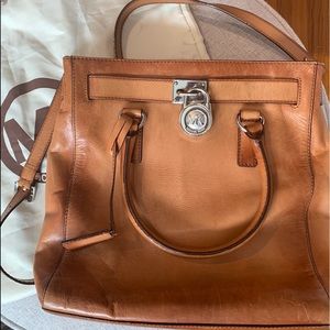 🌺 SALE 🌺 MICHAEL KORS.